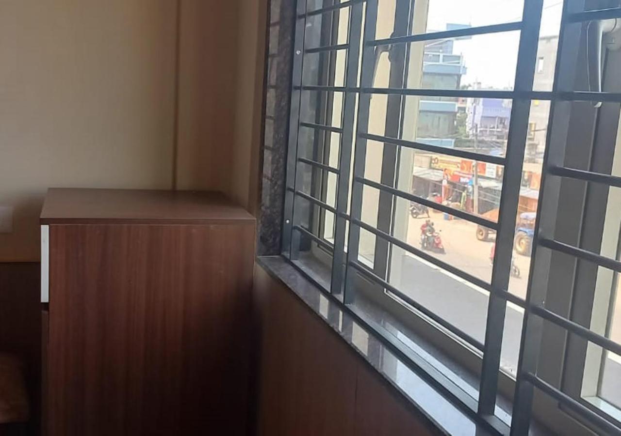 Hotel Mellow Mood Bhubaneswar Bagian luar foto