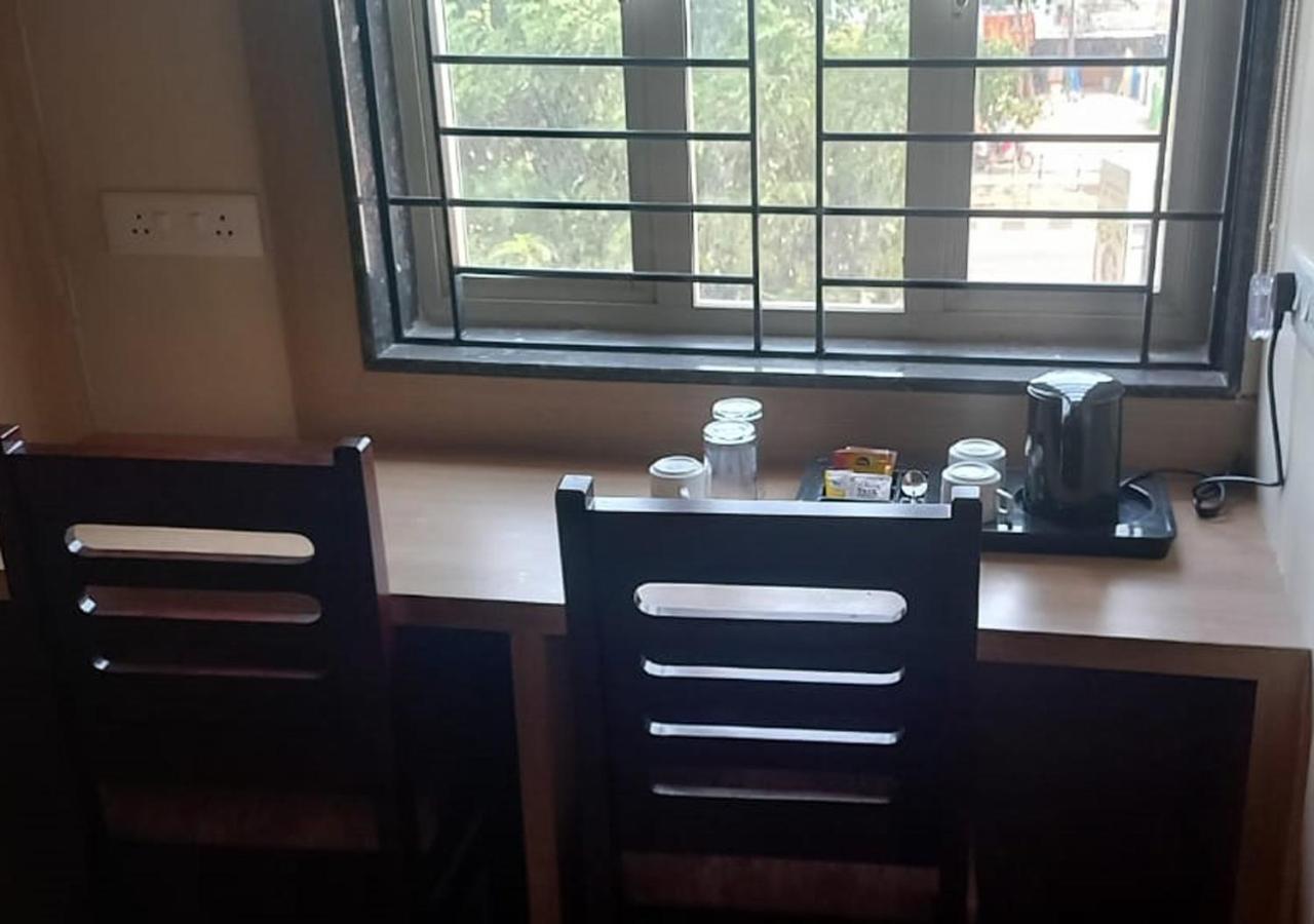Hotel Mellow Mood Bhubaneswar Bagian luar foto