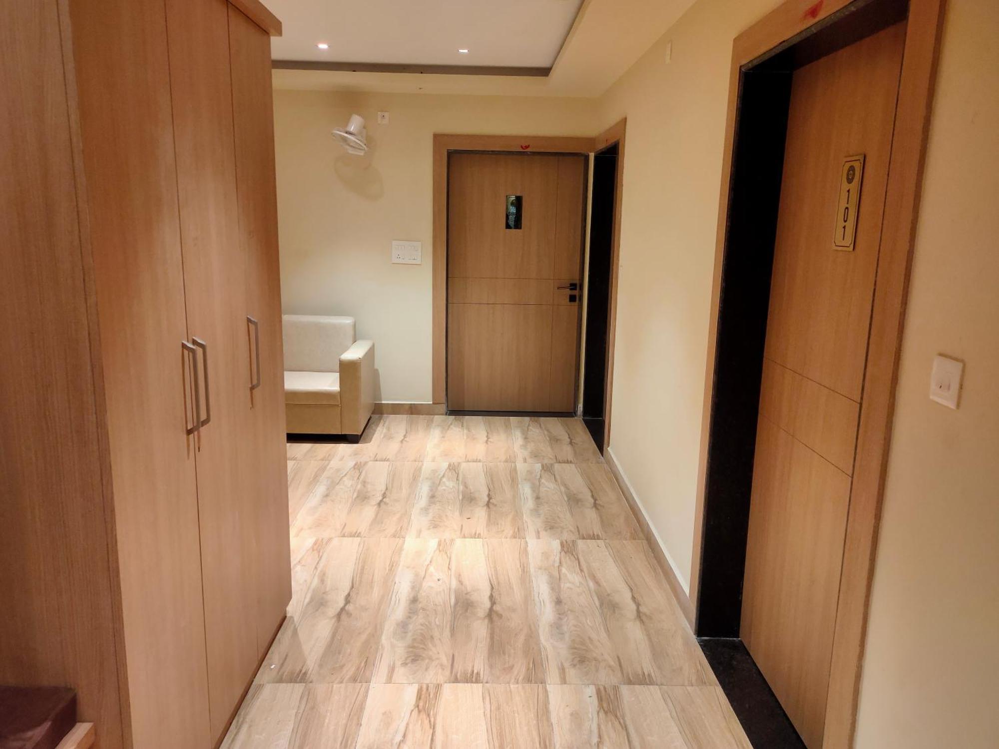 Hotel Mellow Mood Bhubaneswar Bagian luar foto